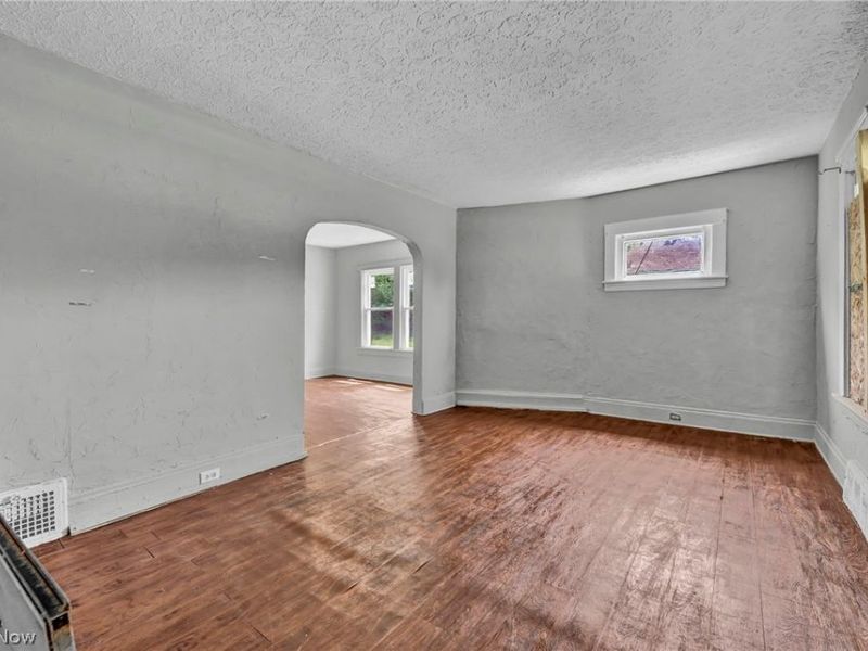 1011 East 140, Cleveland, OH 44110 Photo 11