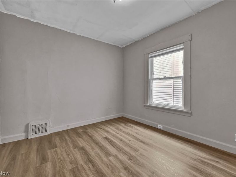 1011 East 140, Cleveland, OH 44110 Photo 19