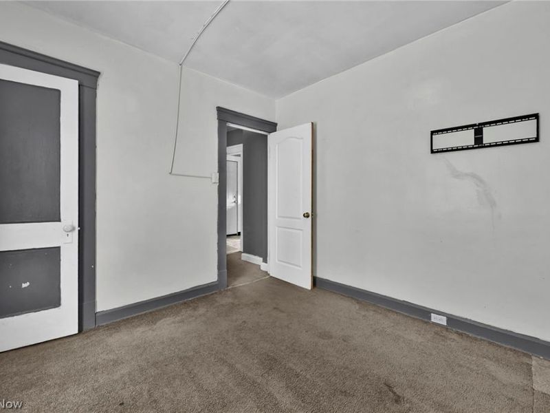 1011 East 140, Cleveland, OH 44110 Photo 34