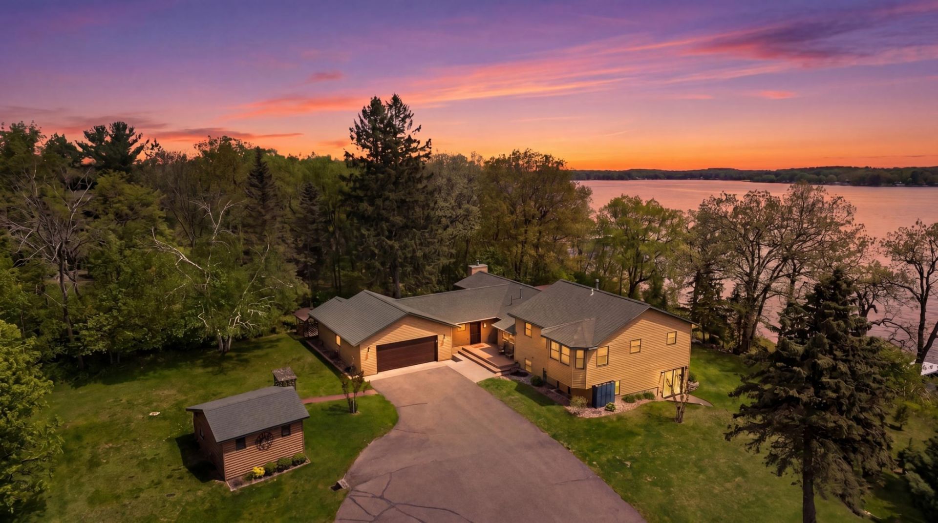 20868 Pike Avenue , Aitkin, MN 56431 Main Photo
