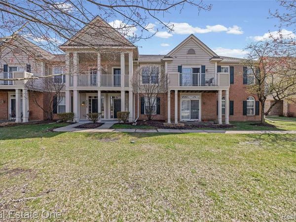 40442 Bay Harbor Lane , CANTON, MI 48188