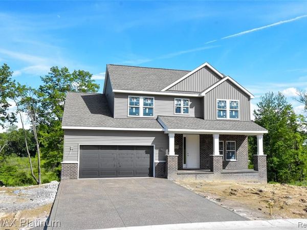 4570 Stillmeadow, Genoa Twp, MI 48843