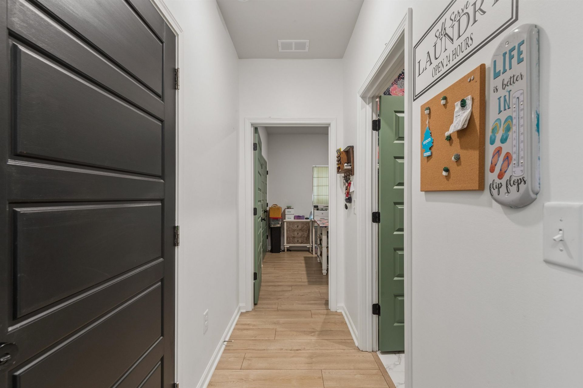 4038 Da Vinci Dr. Photo 32