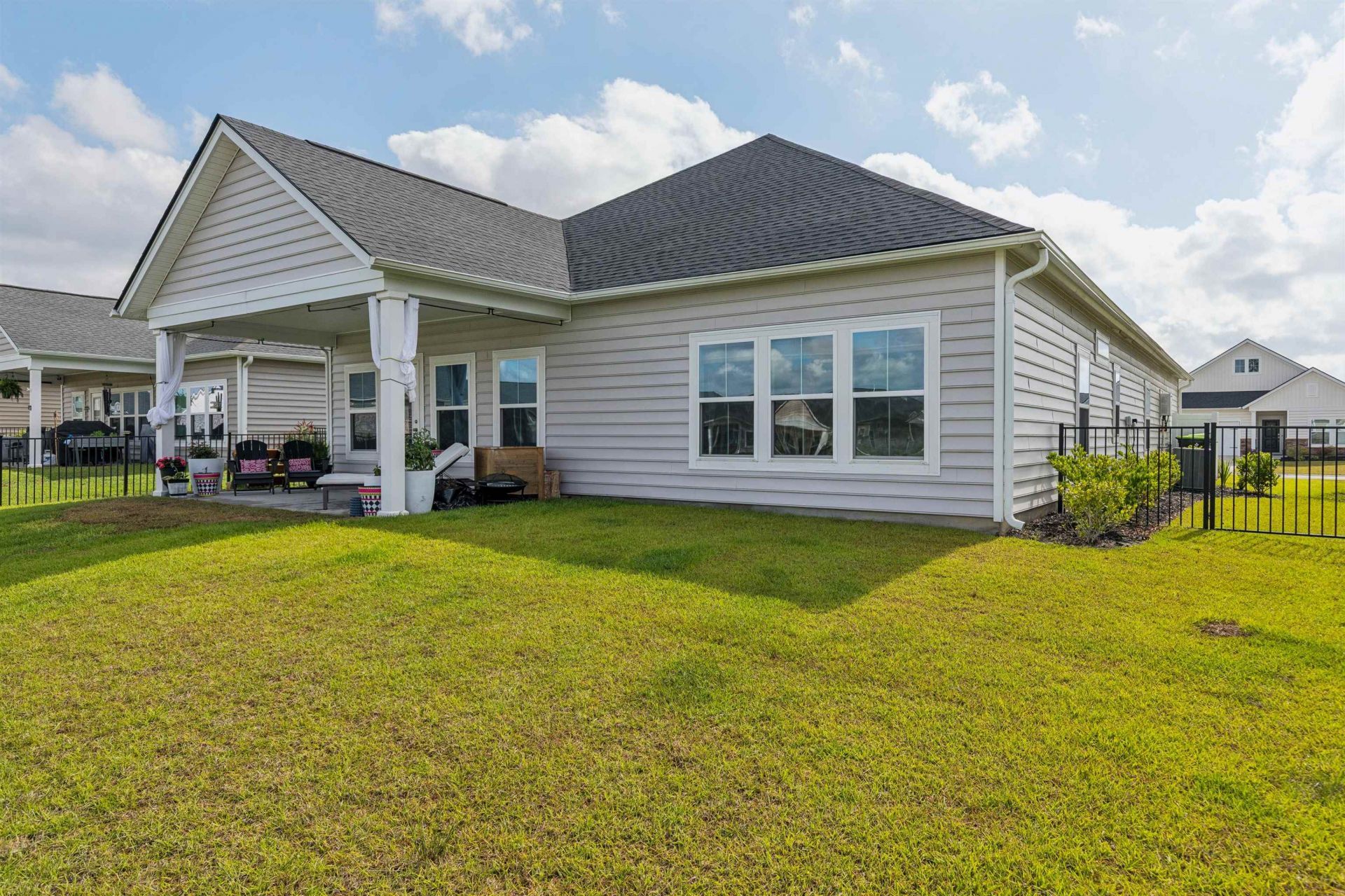 4038 Da Vinci Dr. Photo 4
