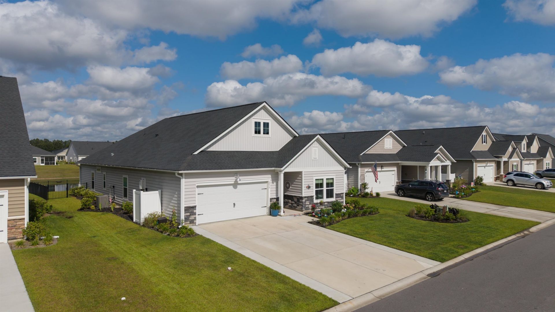 4038 Da Vinci Dr. Photo 4