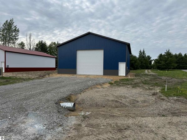 5057 South Branch Road, Hale, MI 48739