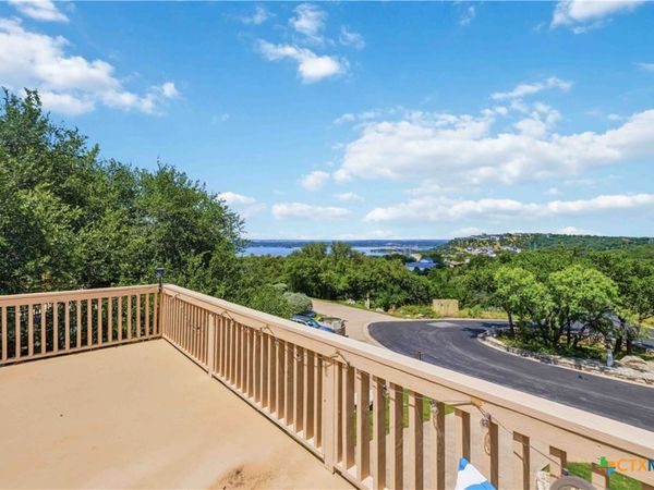 320 Twin Sails, Unit 25, Horseshoe Bay, TX 78657