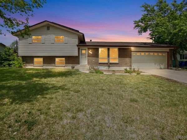 12643 E Ohio Avenue , Aurora, CO 80012