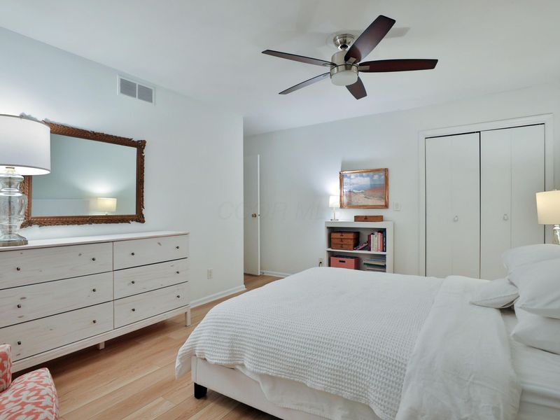 3130 Rivermill Drive, Unit 2, Columbus, OH 43220 Photo 27