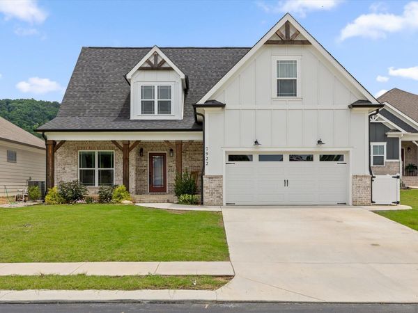 7922 Bear Stone Drive, Ooltewah, TN 37363