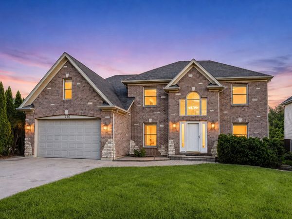 270 E Armitage Avenue , Addison, IL 60101