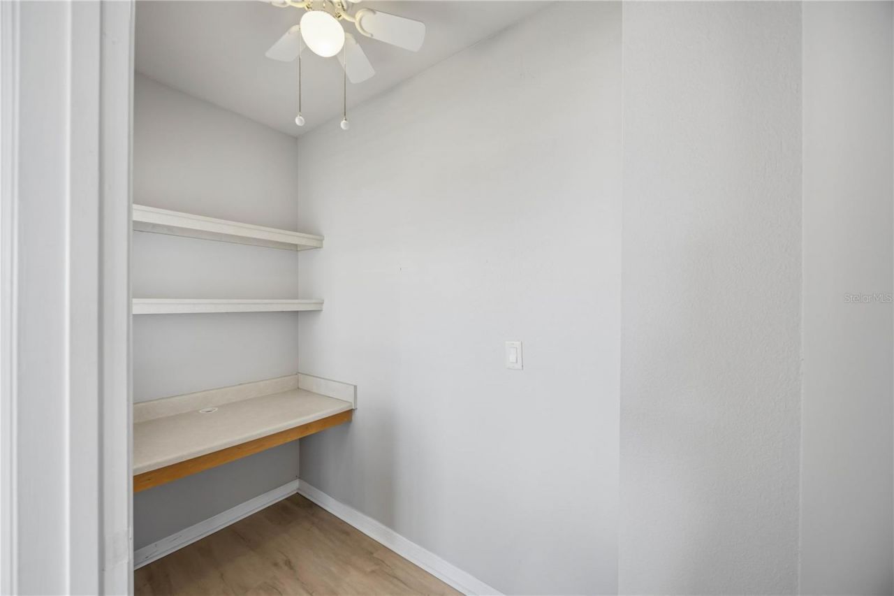 1195 Villagio Circle, Unit 208, Sarasota, FL 34237 Photo
