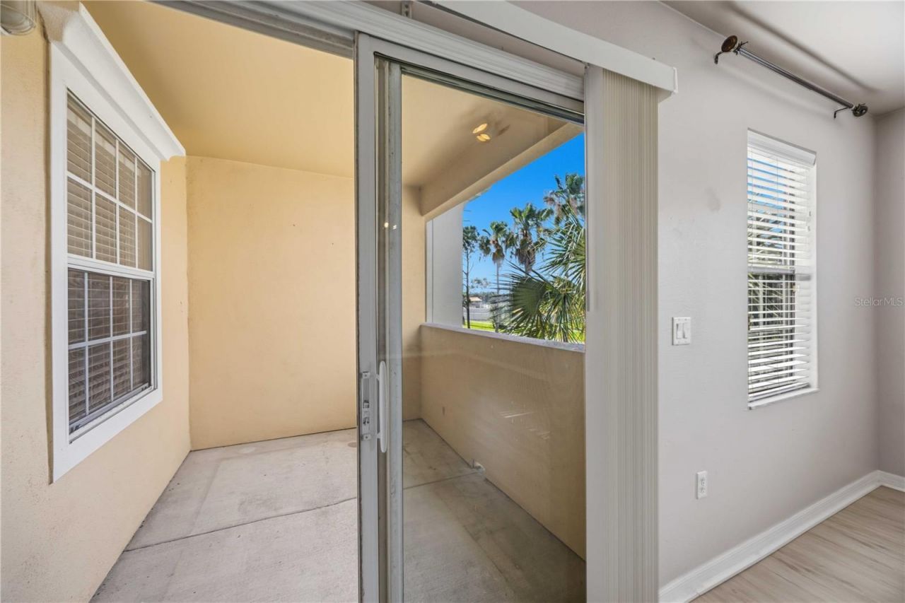 1195 Villagio Circle, Unit 208, Sarasota, FL 34237 Photo