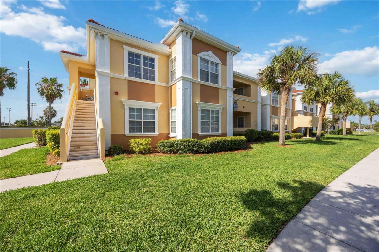 1195 Villagio Circle, Unit 208, Sarasota, FL 34237 Photo