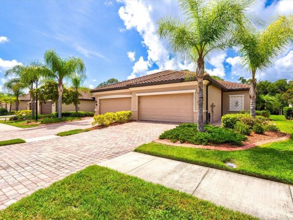 12073 AMICA LOOP , VENICE, FL 34293