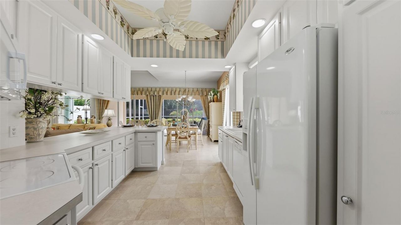 8080 Cardena Lane, Sarasota, FL 34238 Photo