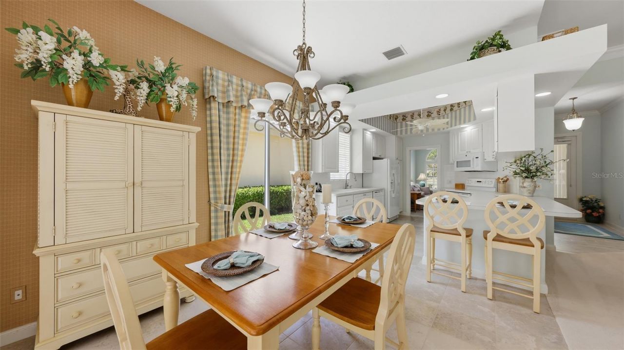 8080 Cardena Lane, Sarasota, FL 34238 Photo