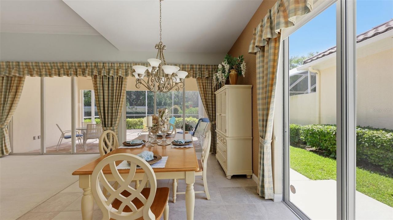 8080 Cardena Lane, Sarasota, FL 34238 Photo