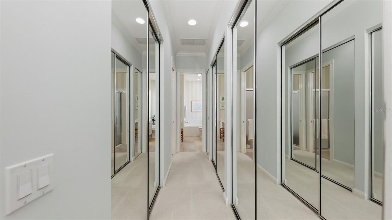 8080 Cardena Lane, Sarasota, FL 34238 Photo