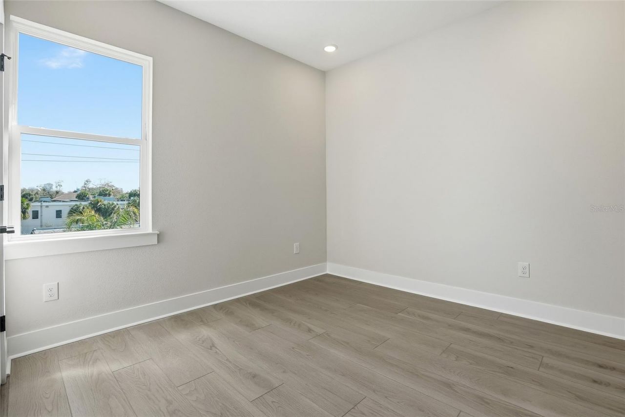 3005 1st Avenue N, Saint Petersburg, FL 33713 Photo