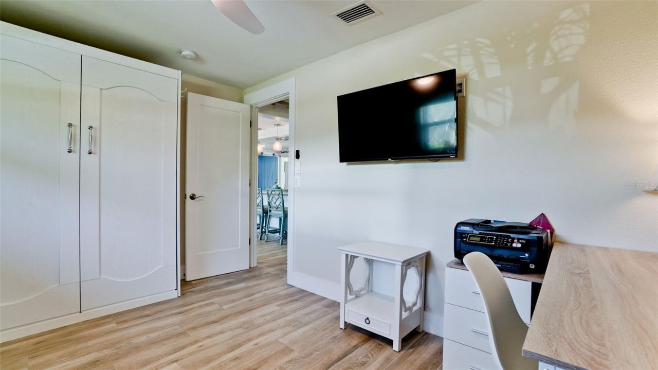 522 68th Street, Holmes Beach, FL 34217 Photo