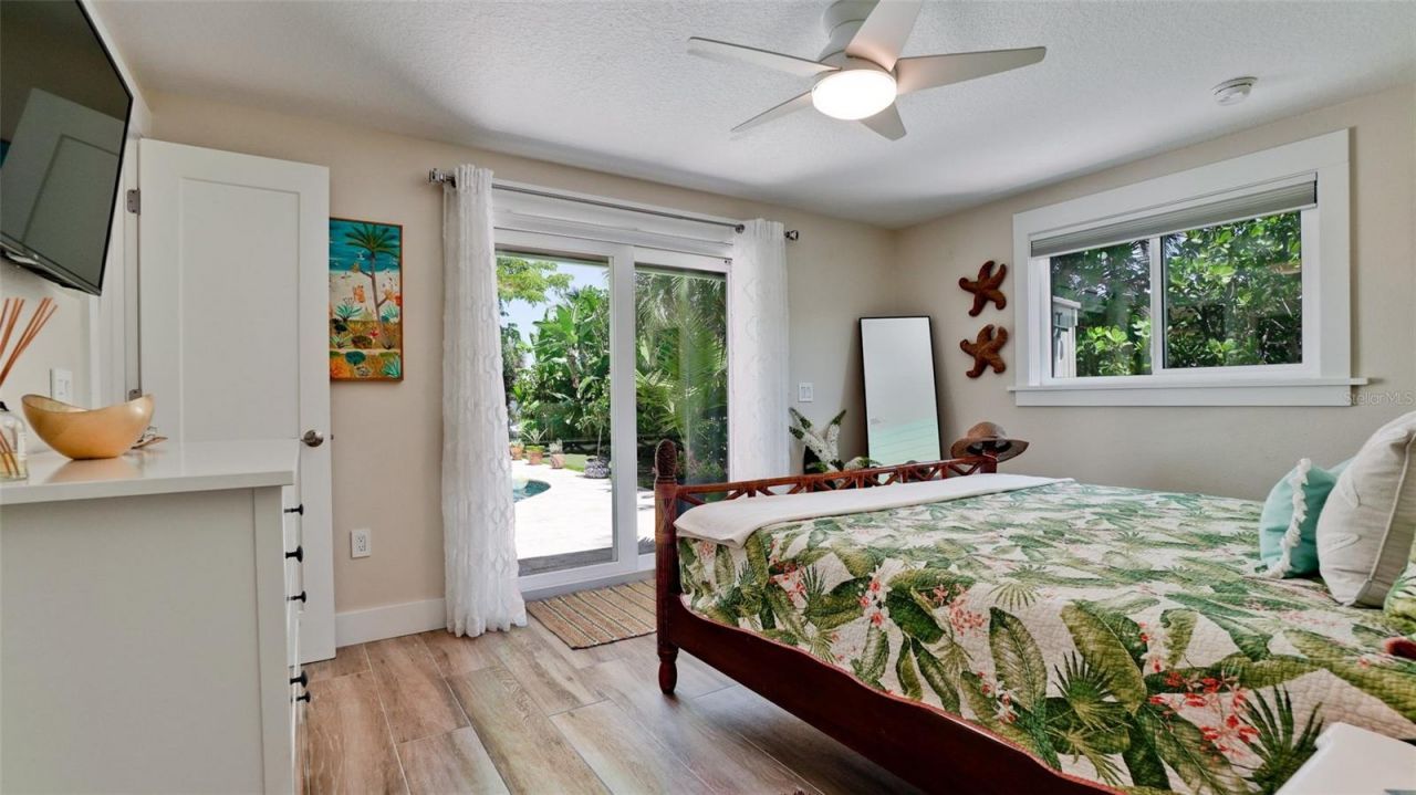 522 68th Street, Holmes Beach, FL 34217 Photo