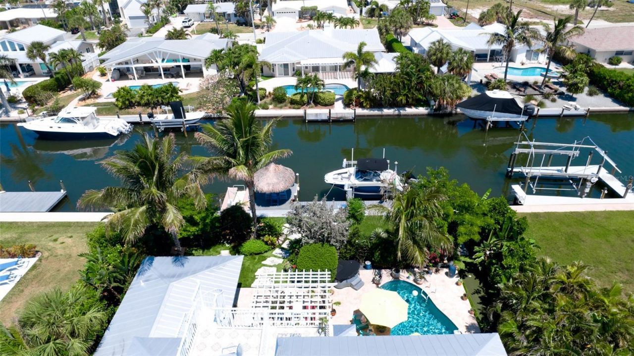 522 68th Street, Holmes Beach, FL 34217 Photo