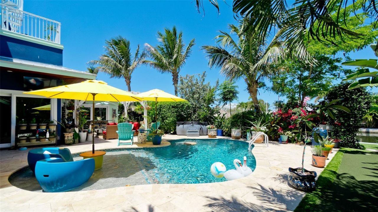 522 68th Street, Holmes Beach, FL 34217 Photo