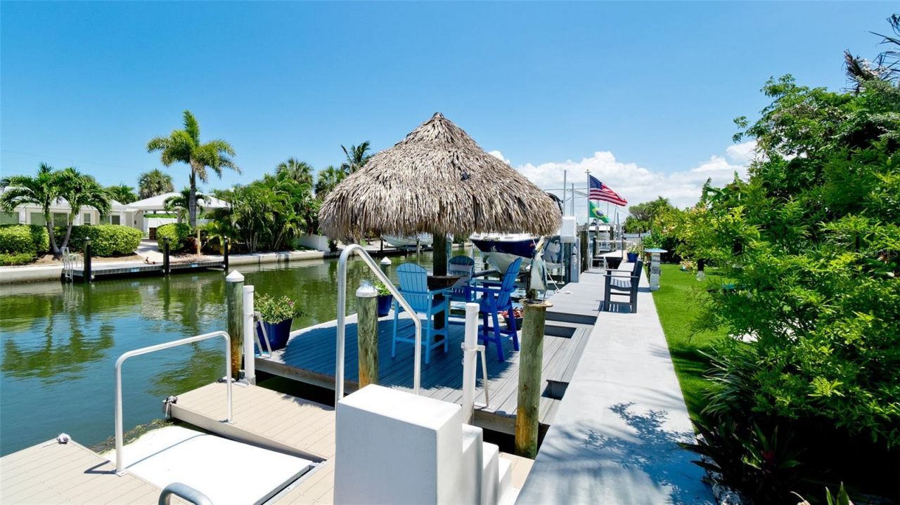 522 68th Street, Holmes Beach, FL 34217 Photo
