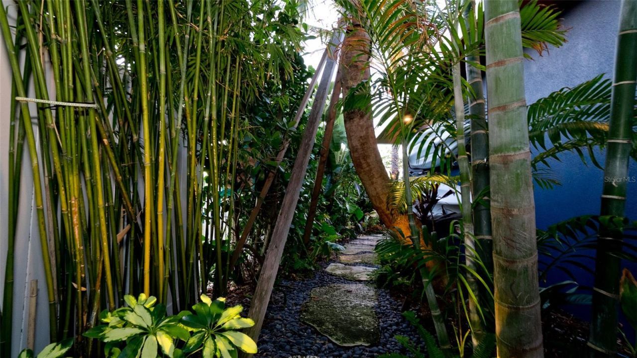 522 68th Street, Holmes Beach, FL 34217 Photo