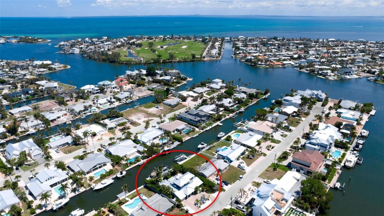 522 68th Street, Holmes Beach, FL 34217 Photo