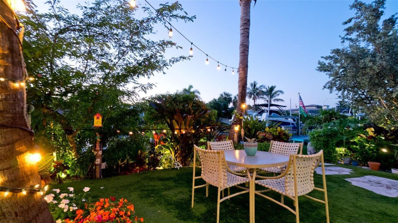 522 68th Street, Holmes Beach, FL 34217 Photo