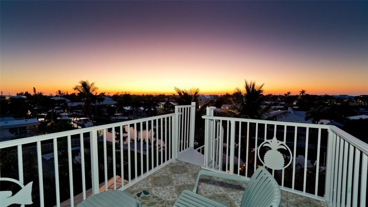 522 68th Street, Holmes Beach, FL 34217 Photo