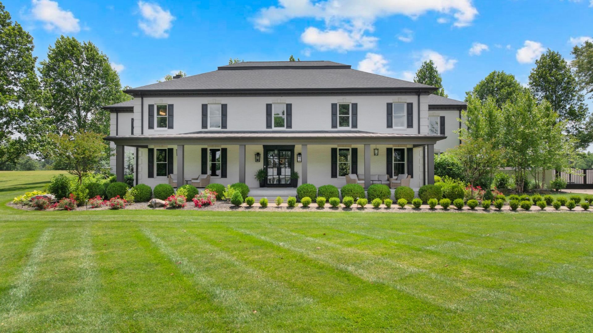 361 Riverbend Country Club Rd , Shelbyville, TN 37160 Main Photo
