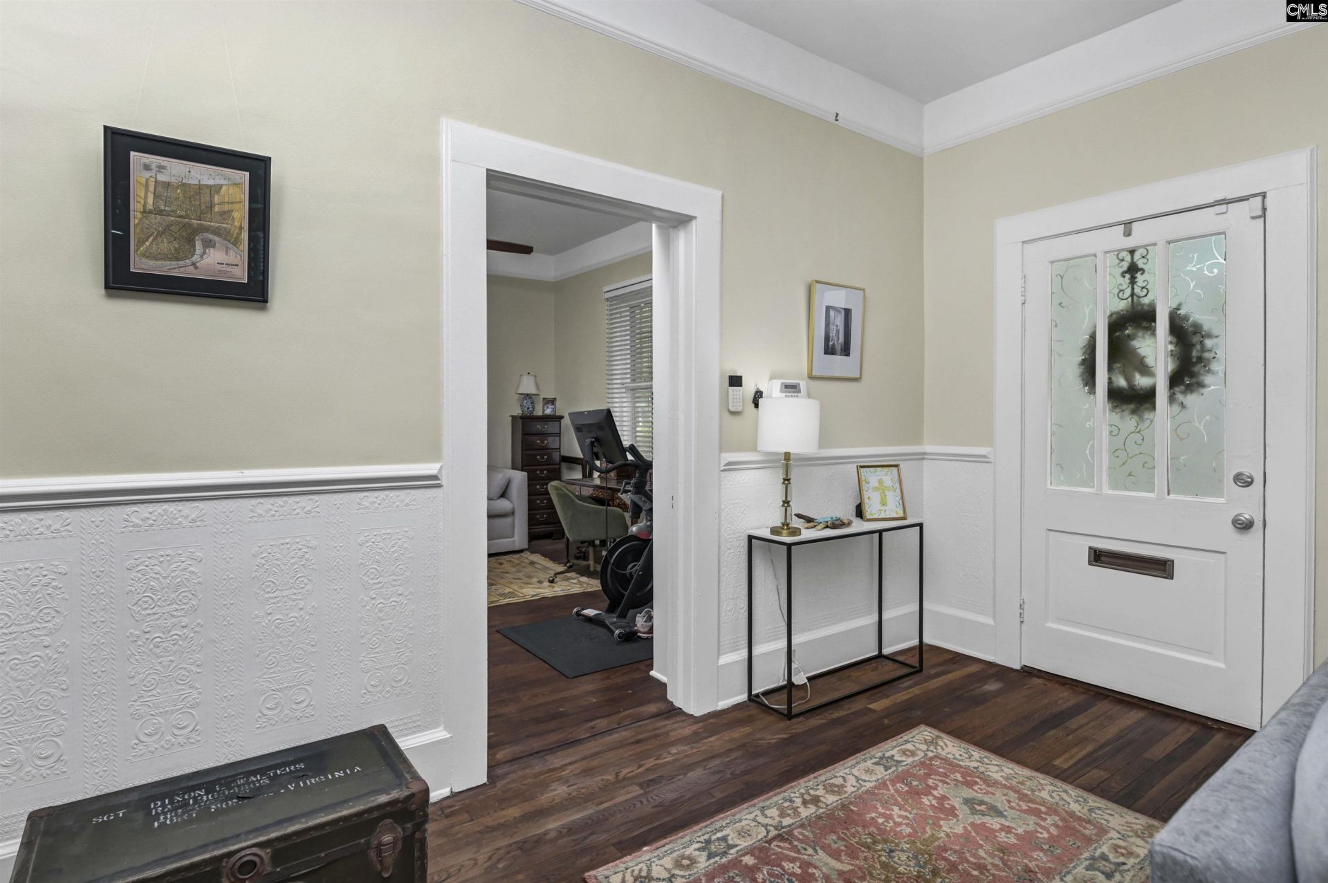 1108 Bryan Street  Photo 4