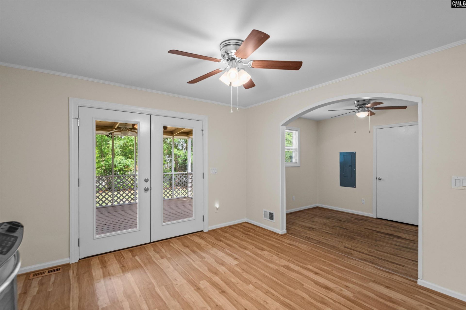 168 Parkwood Drive  Photo 10