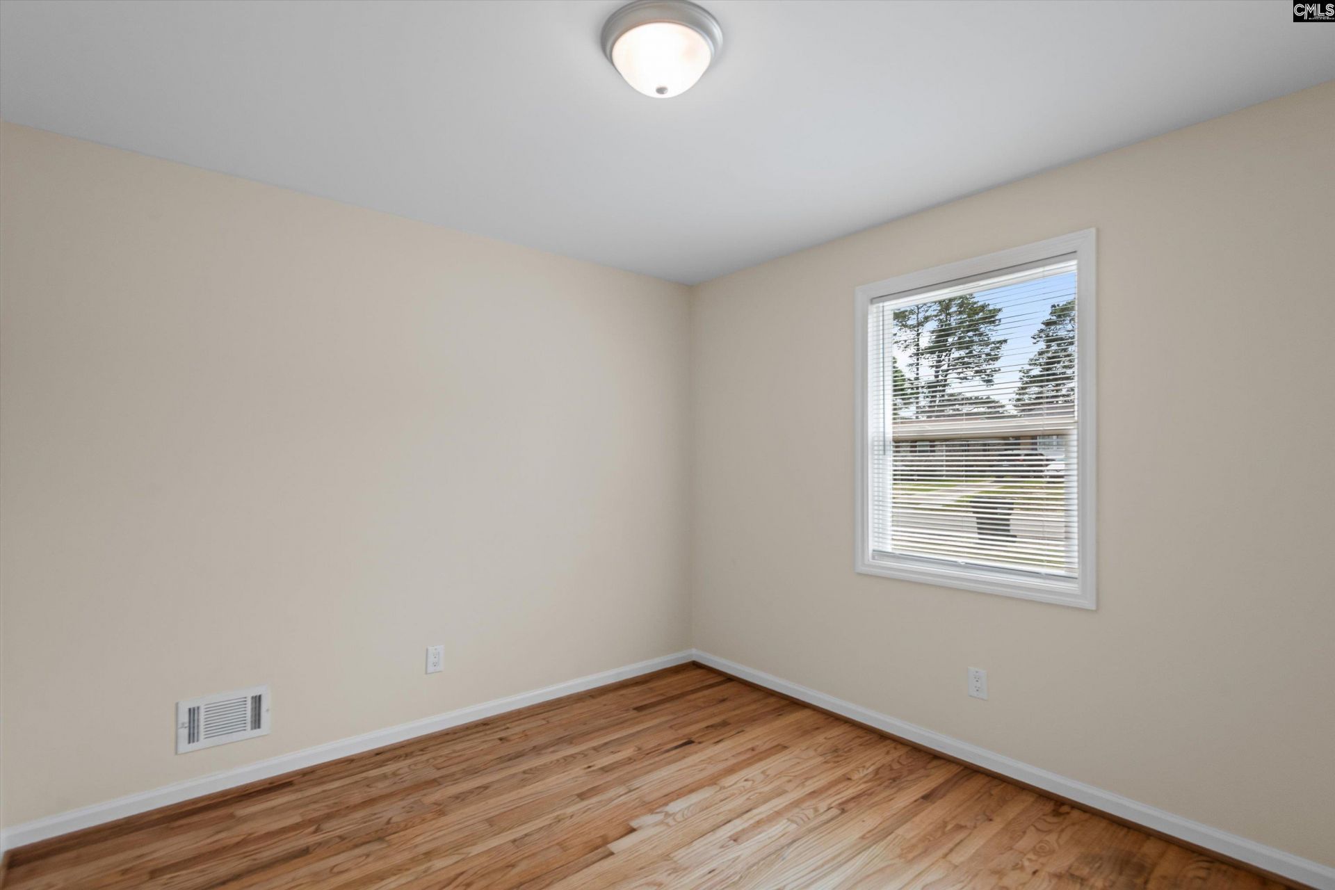 168 Parkwood Drive  Photo 19