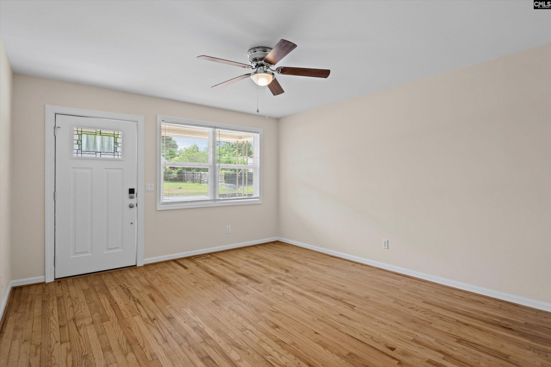 168 Parkwood Drive  Photo 6