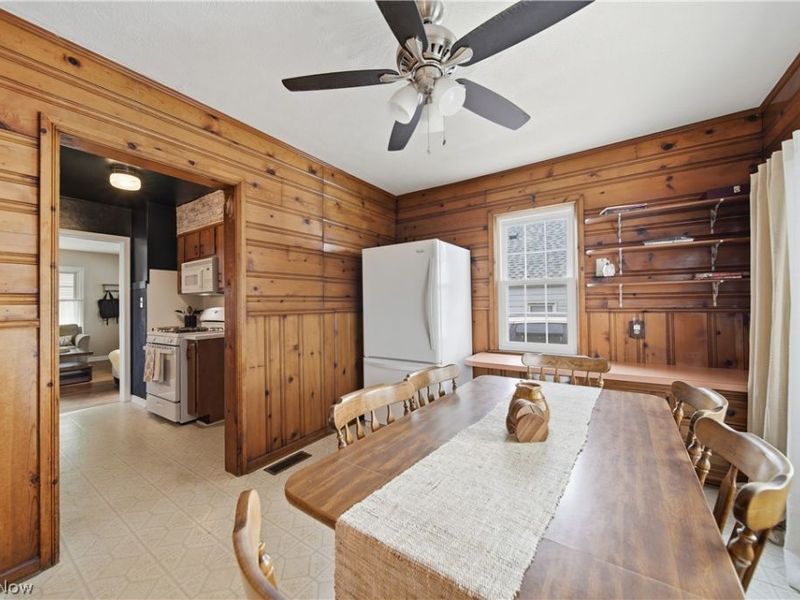 1585 Thornapple Avenue, Akron, OH 44301 Photo 10