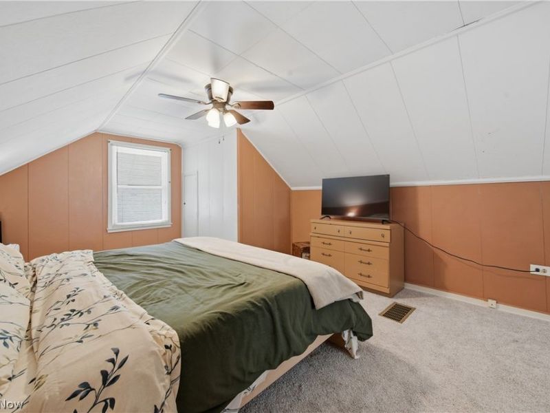 1585 Thornapple Avenue, Akron, OH 44301 Photo 25