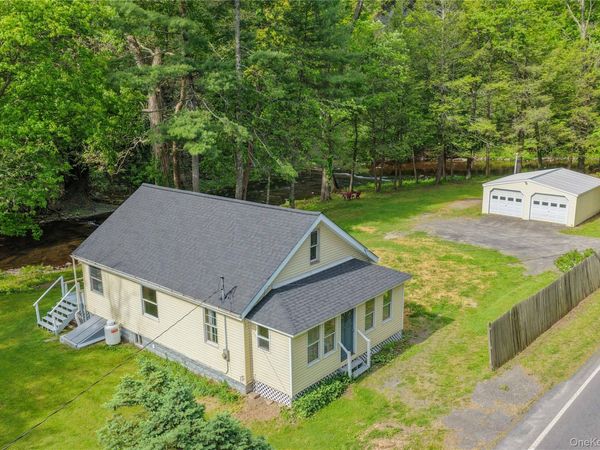 755 Glasco Turnpike , Saugerties, NY 12477