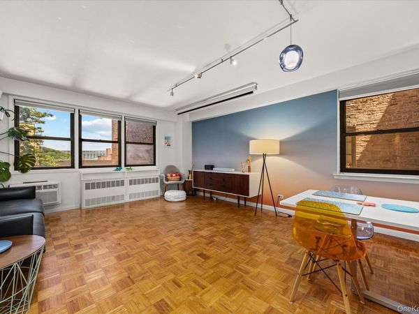579 W 215 Street, Unit 5C, New York (Manhattan), NY 10034