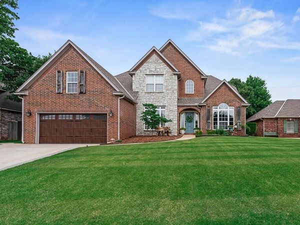 3525 Kentucky Way, Edmond, OK 73034