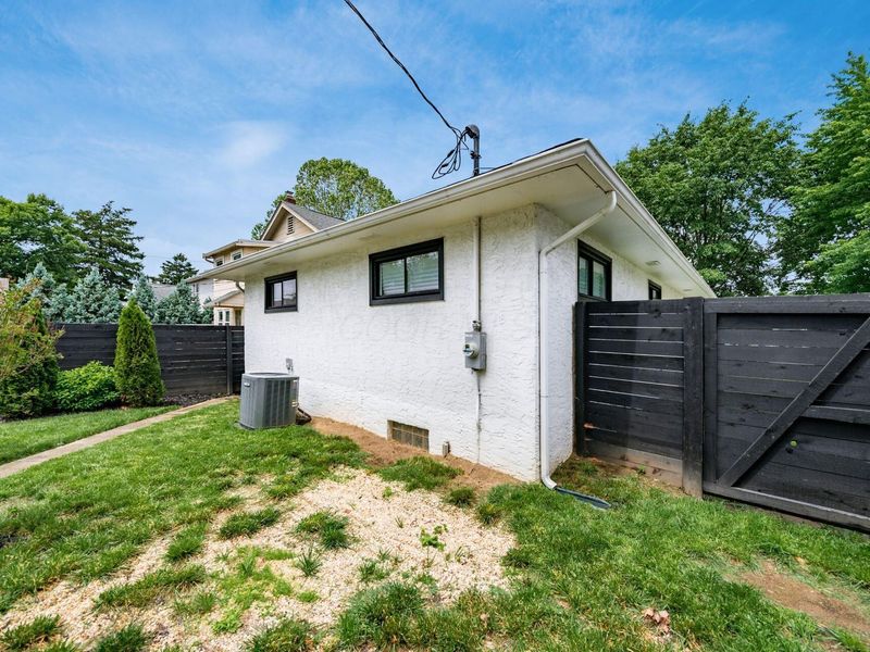 275 E Royal Forest Boulevard, Columbus, OH 43214 Photo 77
