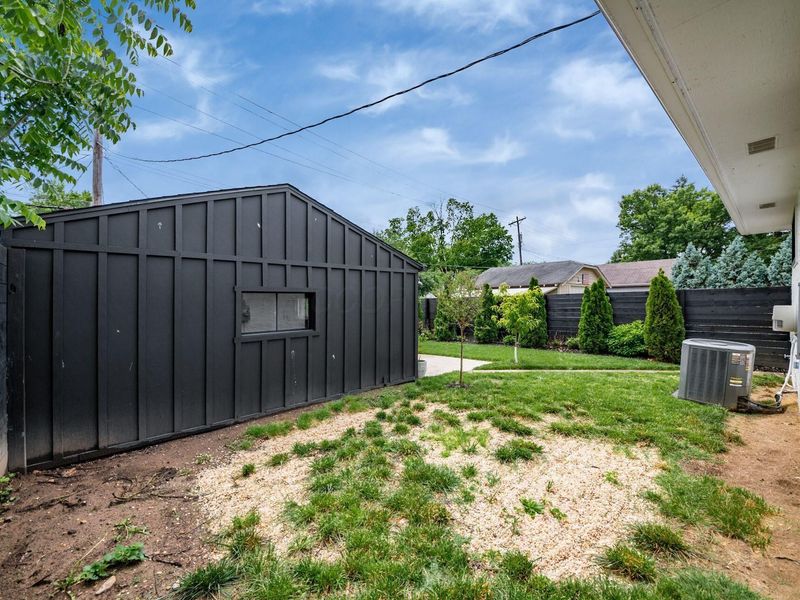 275 E Royal Forest Boulevard, Columbus, OH 43214 Photo 78