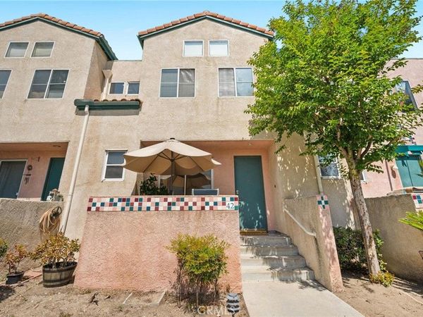 13901 Olive View Lane, Unit 42, Sylmar, CA 91342