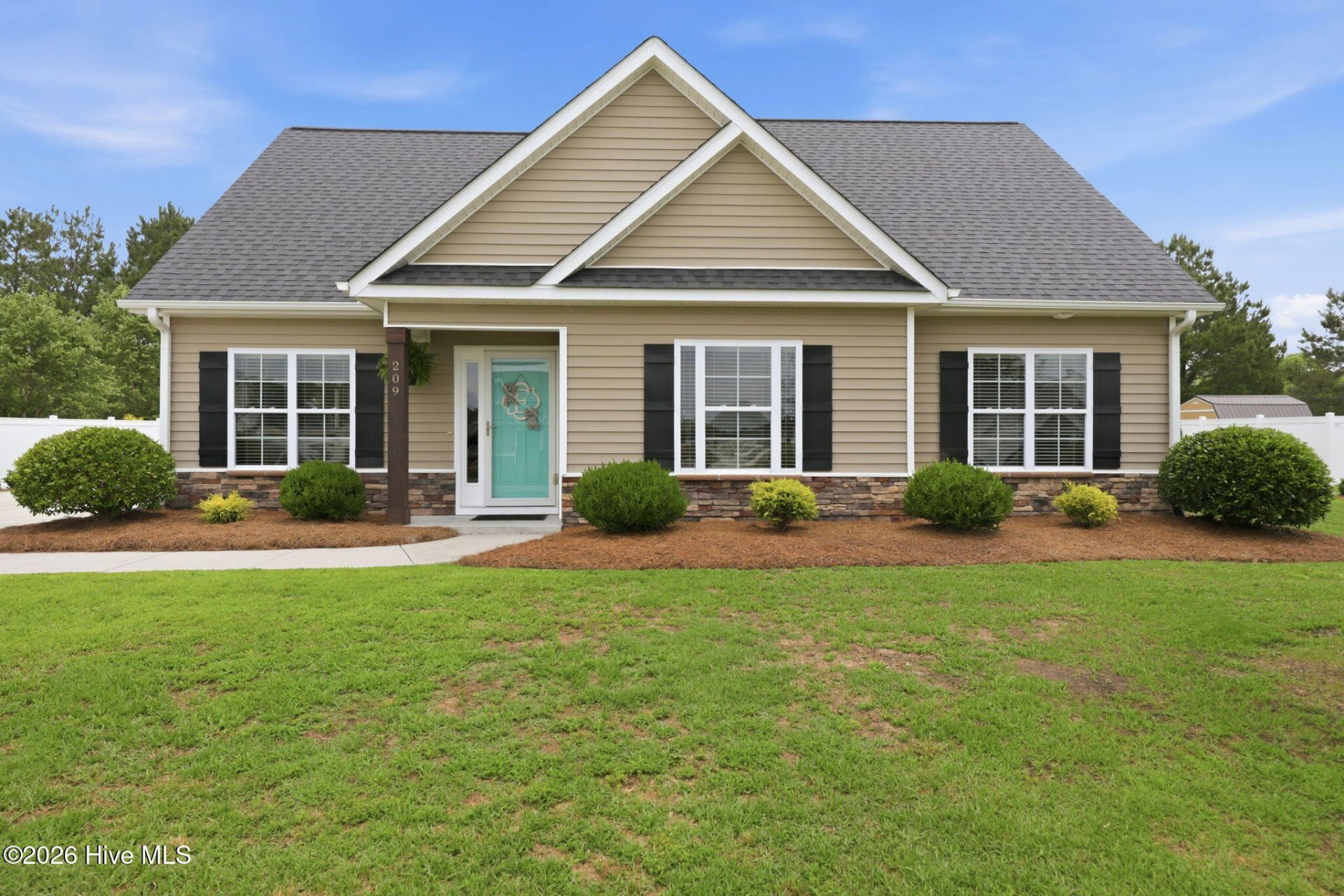 209 Asheberne Drive, Washington, NC 27889 Main Photo