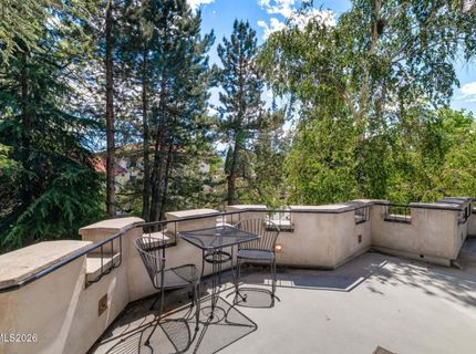 801 Dartmouth Drive, Reno, NV 89509 Photo