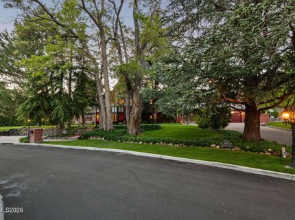 801 Dartmouth Drive, Reno, NV 89509 Photo