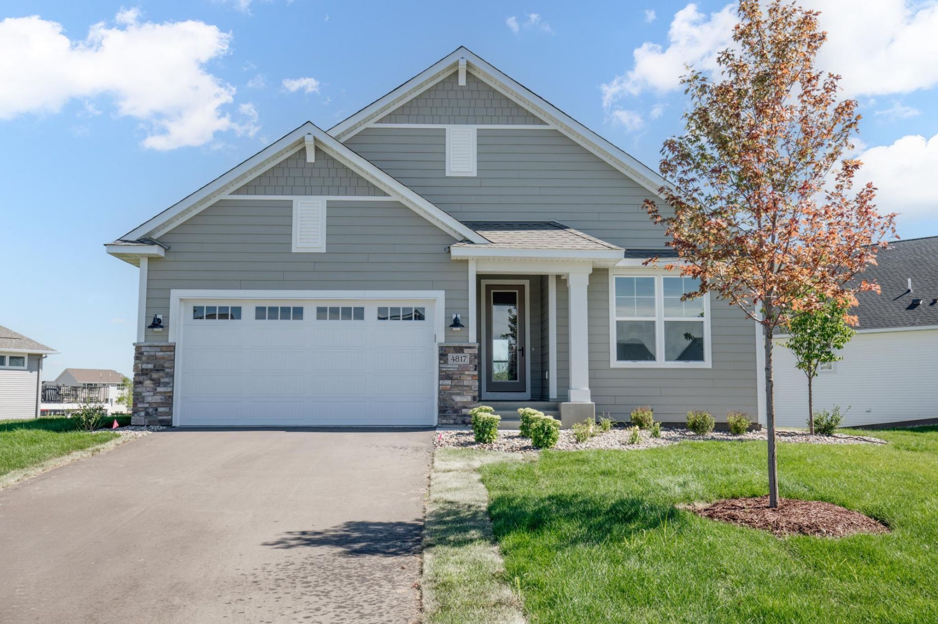 4817 127th Circle Ne, Blaine, MN 55449 Main Photo